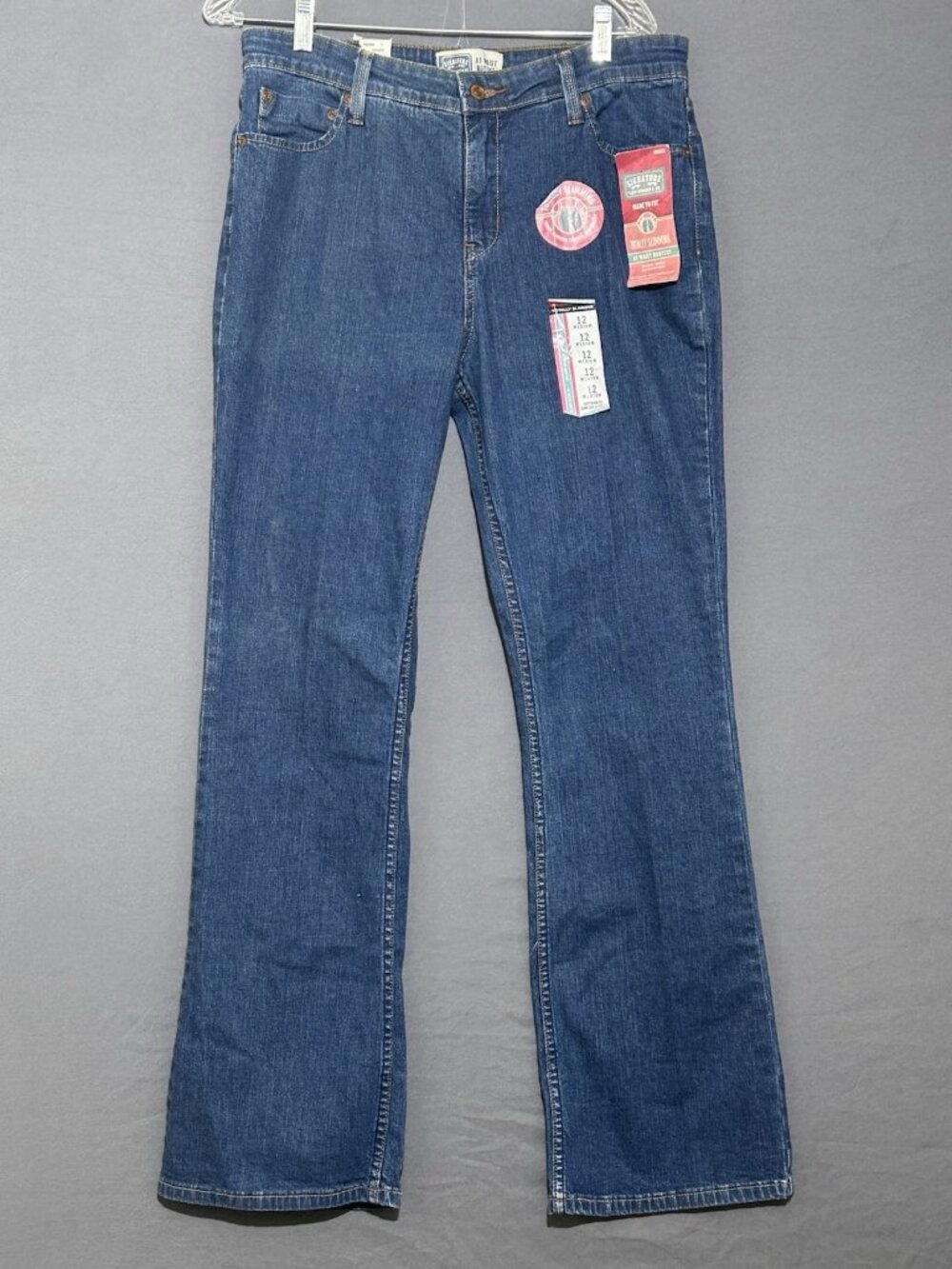Levis Strauss Signature At the Waist Bootcut Jeans Misses SZ 12 Totally Slimming